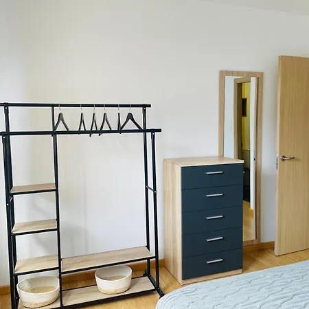 Hirundo Apartment